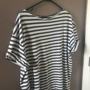 H&M mens striped t shirt